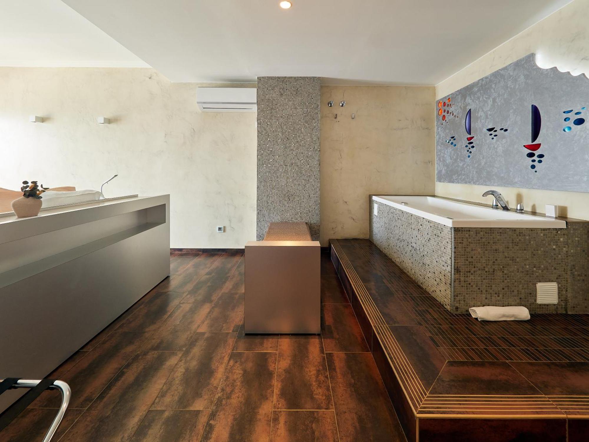 Hotel Vistabella Roses
