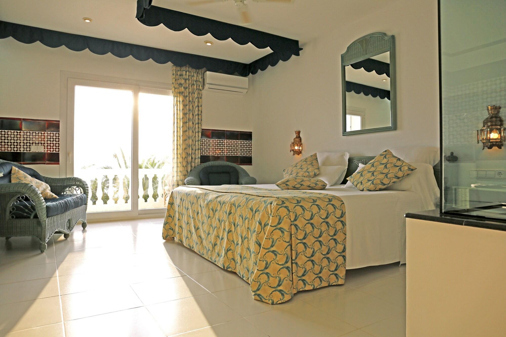 Vistabella Hotel